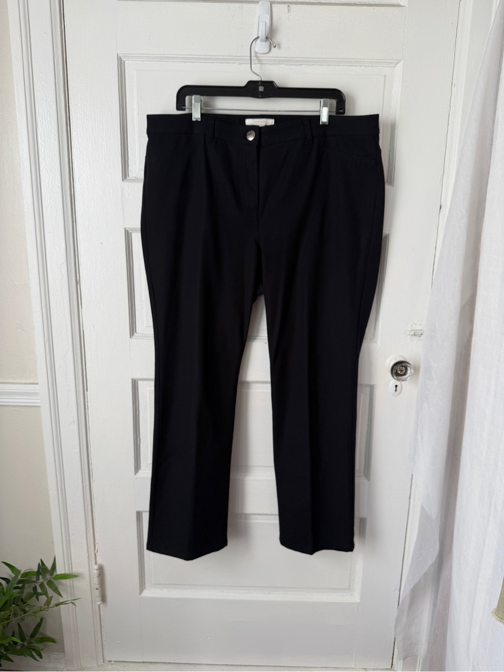 Chico’s Black Denim Jeans Boot Cut Straight Leg Stretch Classic Casual XL